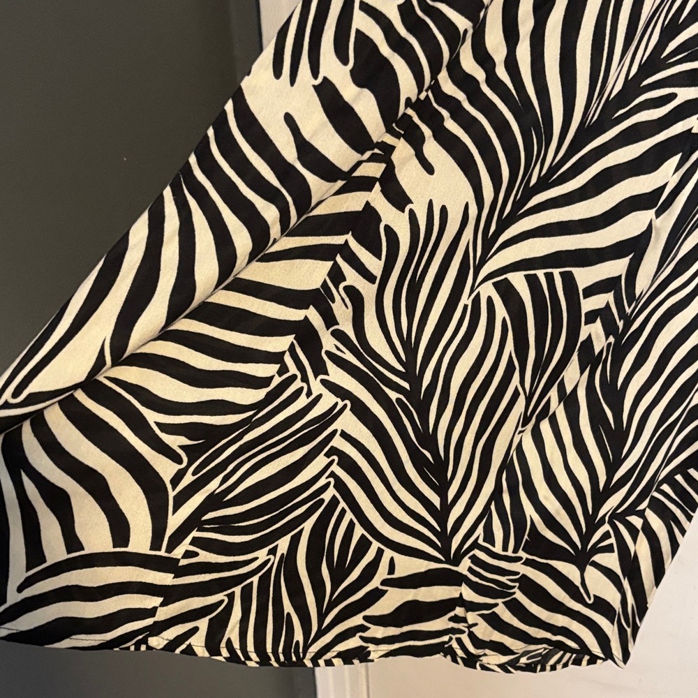 Zebra Print beach pants with Tassel - Picture 6 of 7